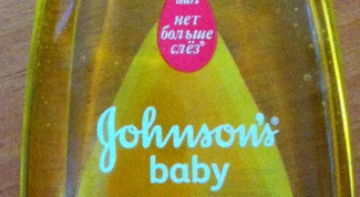 Глаза не щиплет, но пахнет действительно неприятно