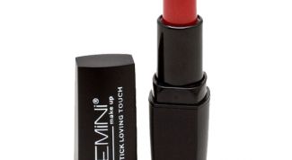 Красивые губки с помадой Demini LOVING TOUCH