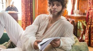 Легкое кино на вечер или мягкая сатира на современных звезд...