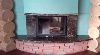 Заказали строительство камина в доме родителей