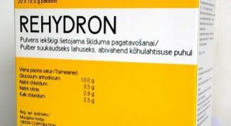 Регидрон - обязательный атрибут аптечки любой мамы и жены