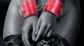 Банальный роман с претензией на что-то большее