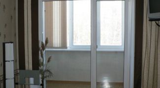 Ремонт балконной двери