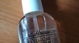 Хорошее средство с удобной кисточкой