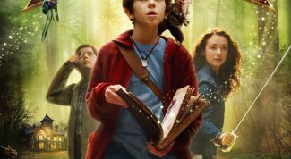 Стоит ли смотреть фильм или лучше прочитать книгу?