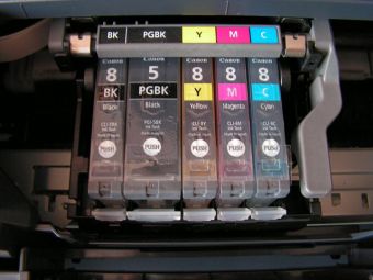 Как заливать краску в принтер hp ink tank