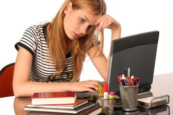 Как убрать заставку с рабочего стола