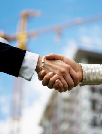 Как проводить коллегу