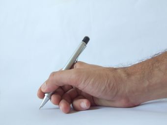 Как научиться подписываться