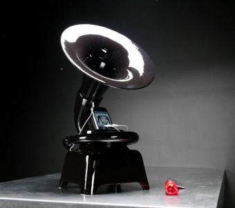 Как добавить музыку в проигрыватель