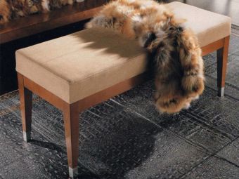 Кожаное покрытие для пола