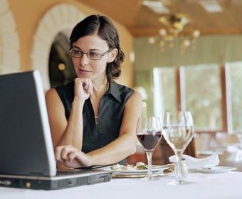 Что входит в обязанности администратора в ресторане