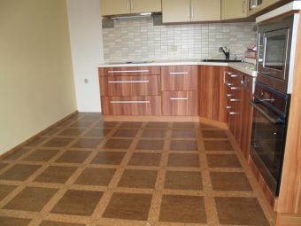 Как заменить линолеум