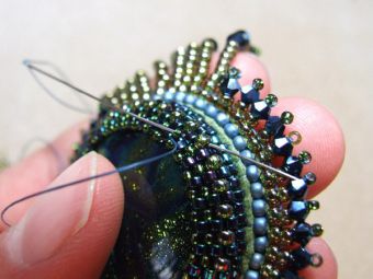 Колье из натуральных камней