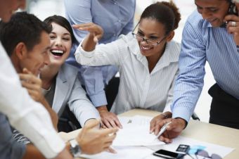 Душа компании умеет развеселить окружающих