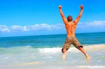 Что делать, если муж едет в отпуск без жены