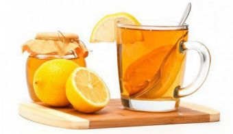 Как правильно пить чай с медом, чтобы не нанести вреда здоровью?