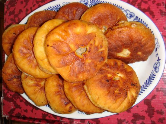 Заварное тесто для чебуреков на кипятке.Тесто без яиц