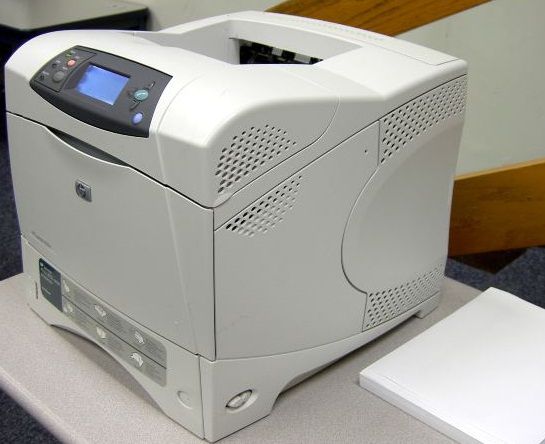 В устройстве подачи нет бумаги при сканировании hp laserjet