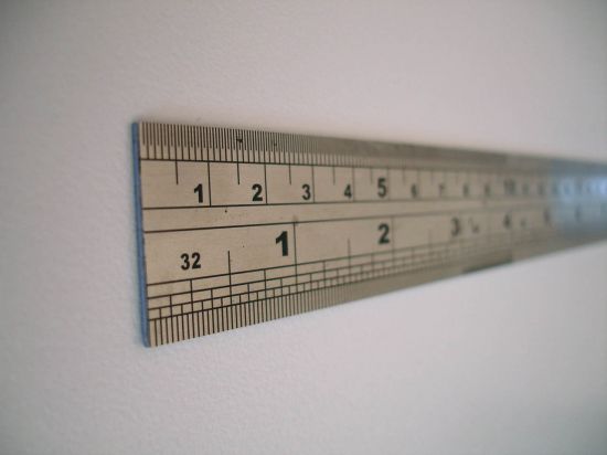 Периметр стола 24 дециметра длина 8 дециметров найти ширину