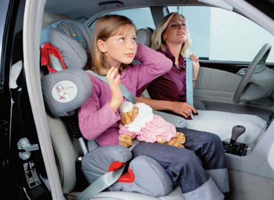 Детям в машину вместо кресла
