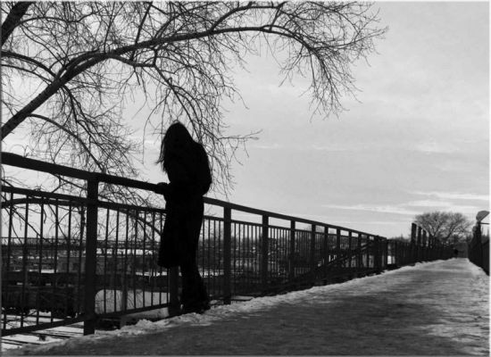Красивые картинки одинокая женщина
