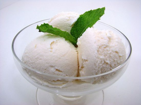 Мороженое которое делают на холодном столе