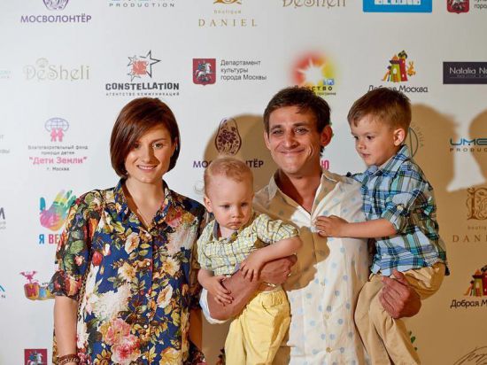 Михаил башкатов с женой и детьми фото