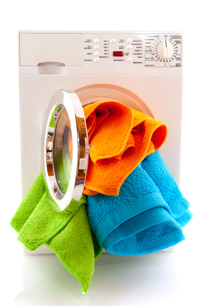 Как правильно стирать белье и одежду