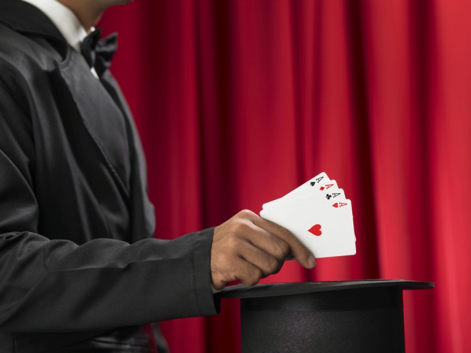 How to do card tricks