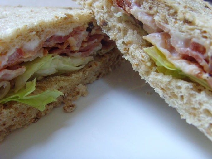 Как выбрать сэндвичницу