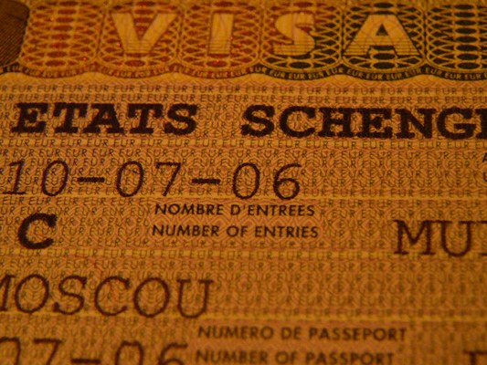 Как заполнить анкету на получение шенгенской визы