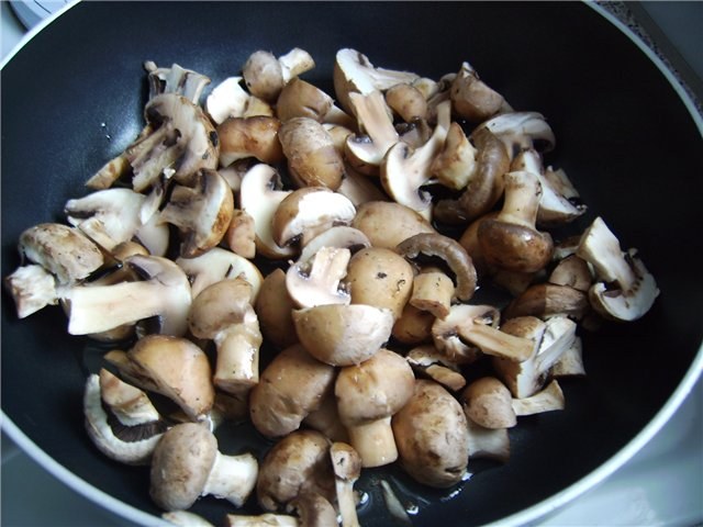 How to fry mushrooms in sour cream