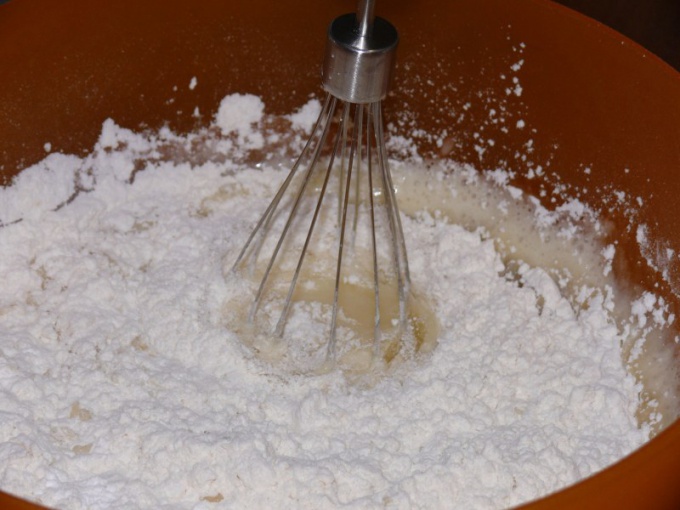 How to measure flour without scales