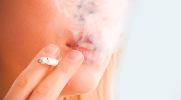 How to remove the smell of cigarettes in the apartment