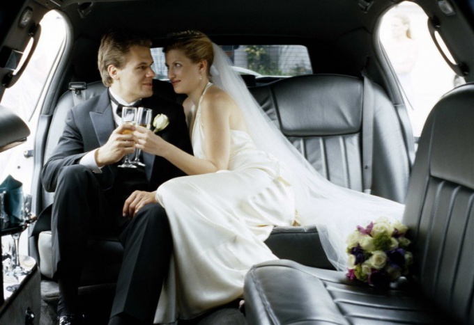 Как взять напрокат автомобиль на свадьбу