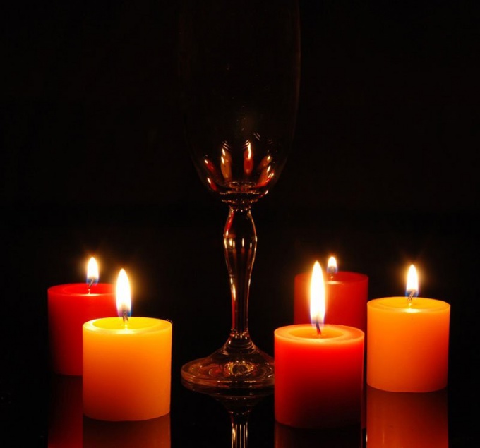 Как расставить свечи