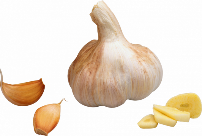 Why does the garlic turn blue