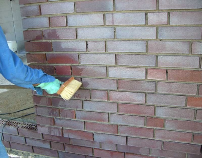 How to clean brick