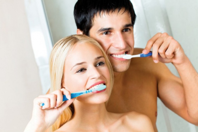 Почему надо чистить зубы