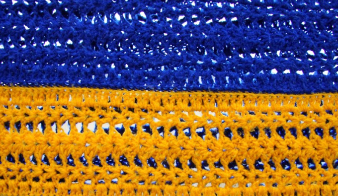 Как менять цвет ниток при вязании