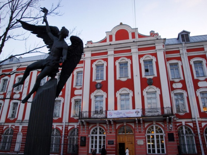 How to enroll in Saint Petersburg state University