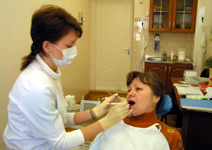Как получить стоматологическую помощь бесплатно
