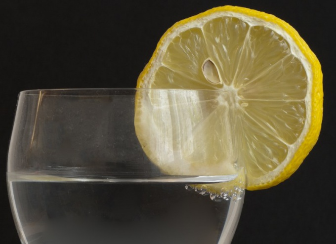 Как пить лимонный сок