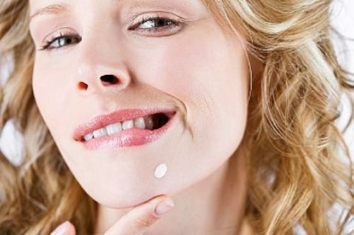 Как лечить стоматит на губах