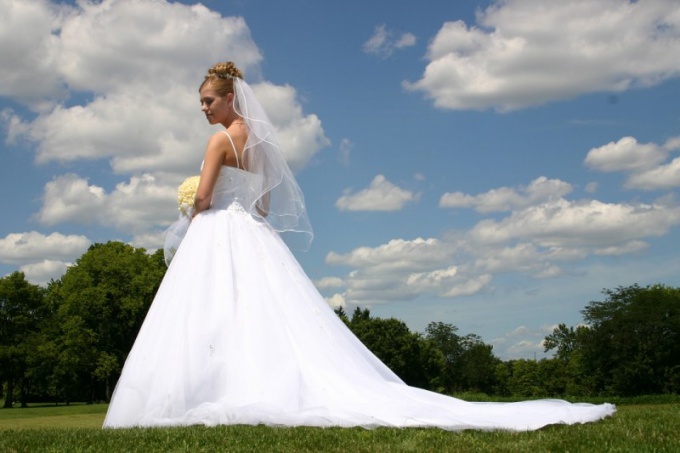 Как открыть свой магазин свадебных платьев