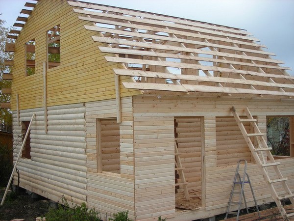 Как построить дом из доски