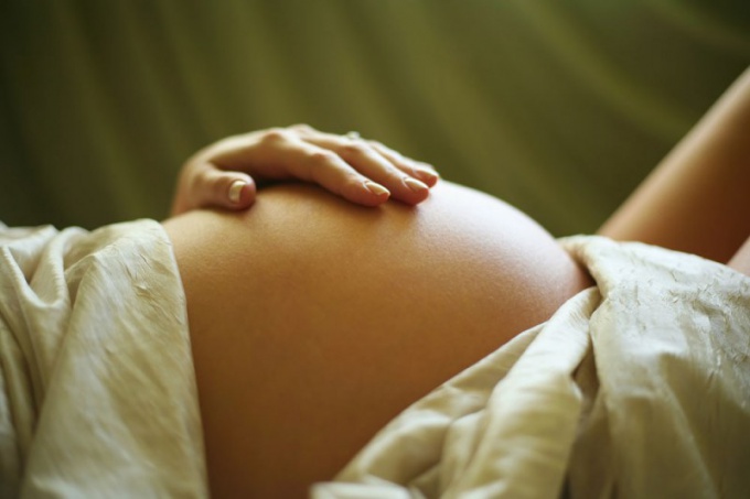 Как избавиться от головокружения и тошноты при беременности