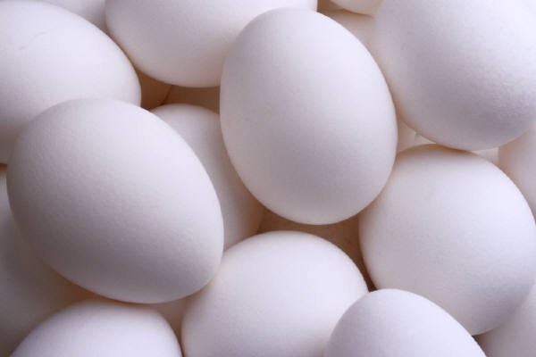 Как варить куриные яйца в мешочек