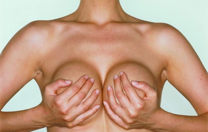 Как увеличить грудь с помощью тренировок